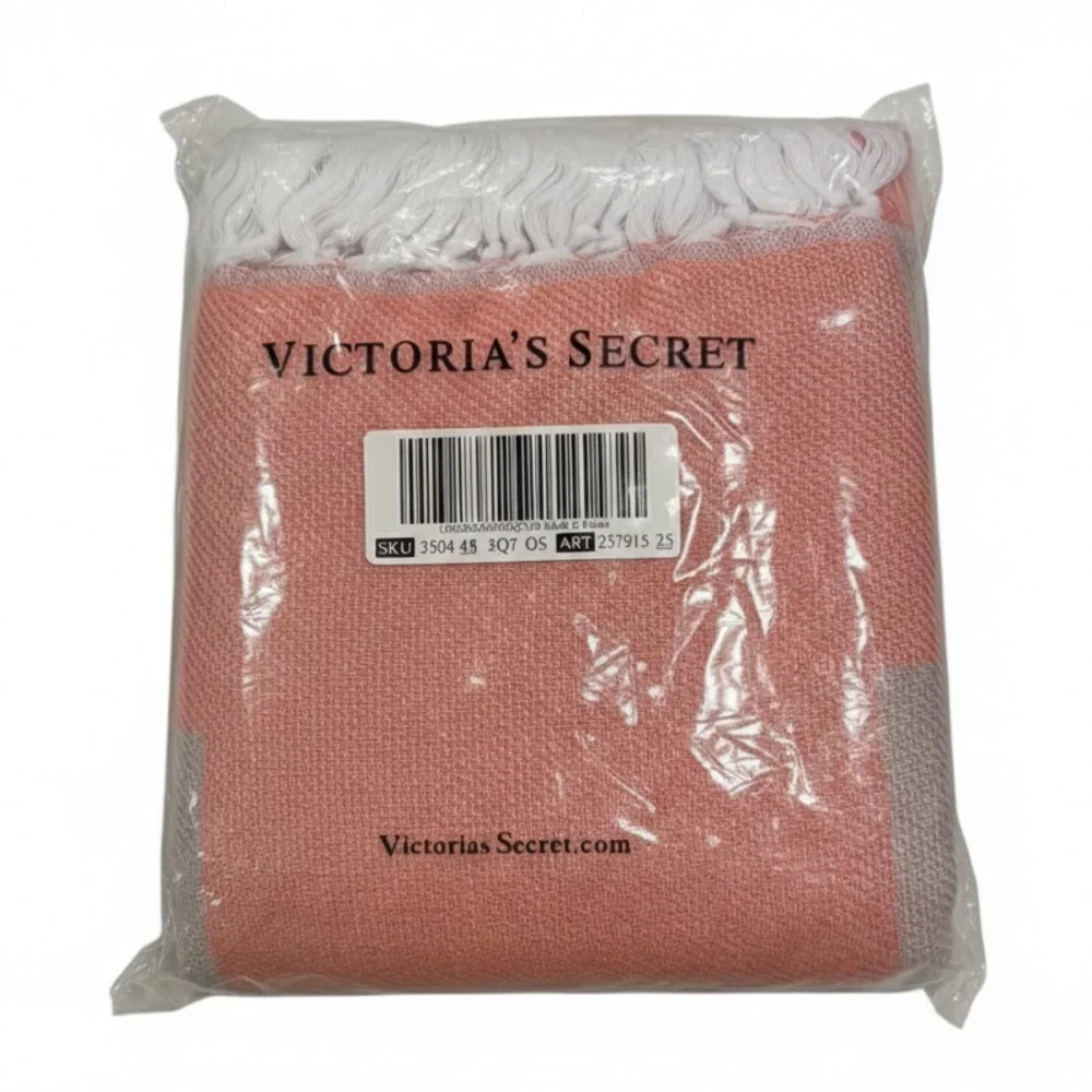 Pink VICTORIA'S SECRET Beach Blanket or Throw 100% Cotton 50IN X 60IN NEW